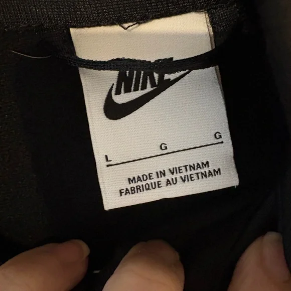 !!SOLD!! Nike Black Jacket Full-Zip Athletic - Picture 3 of 3